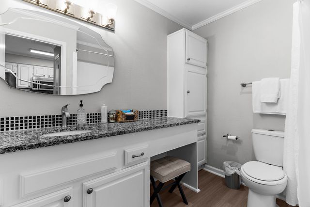 8545 Midpark Road 51, Dallas, TX 75240