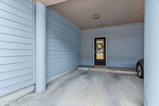 8545 Midpark Road 51, Dallas, TX 75240