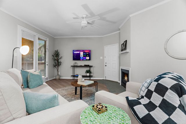 8545 Midpark Road 51, Dallas, TX 75240