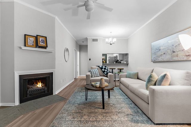 8545 Midpark Road 51, Dallas, TX 75240