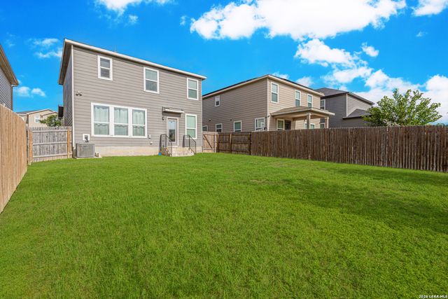 1518 OVERLOOK CV, San Antonio, TX 78245