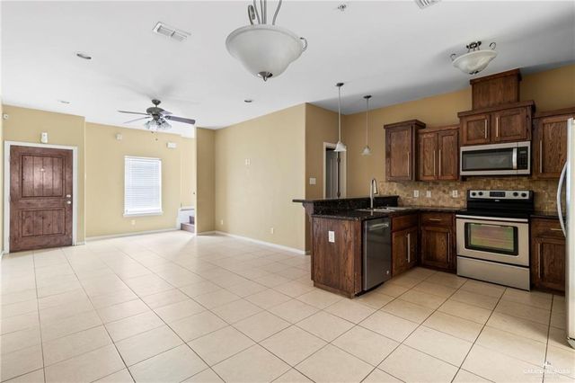 3005 S L Street 2, Mcallen, TX 78503