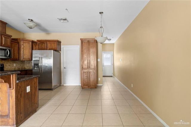 3005 S L Street 2, Mcallen, TX 78503