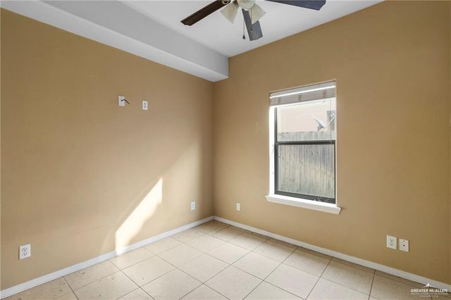 3005 S L Street 2, Mcallen, TX 78503