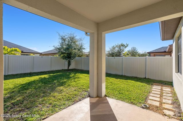 4717 Magenta Isles Drive, Melbourne, FL 32904