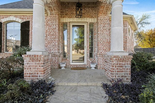 3808 Park Flower Court, Arlington, TX 76017