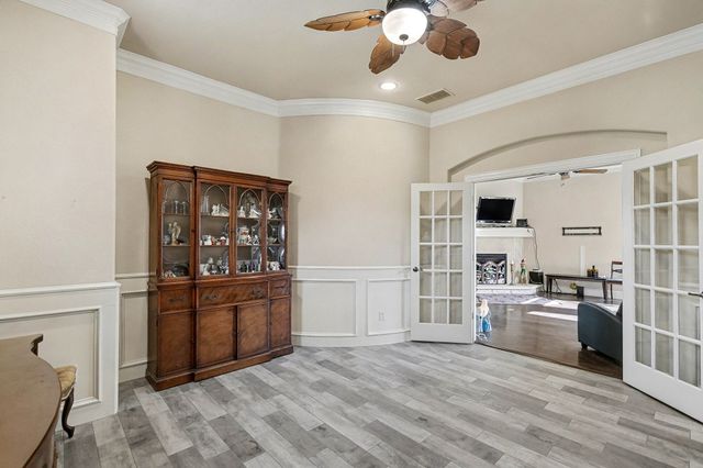 3808 Park Flower Court, Arlington, TX 76017