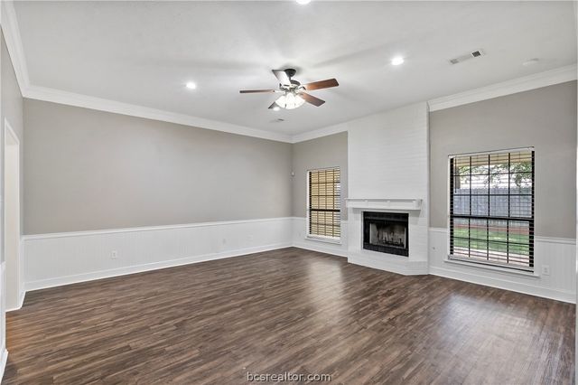 1412 Richland Court S, College Station, TX 77845