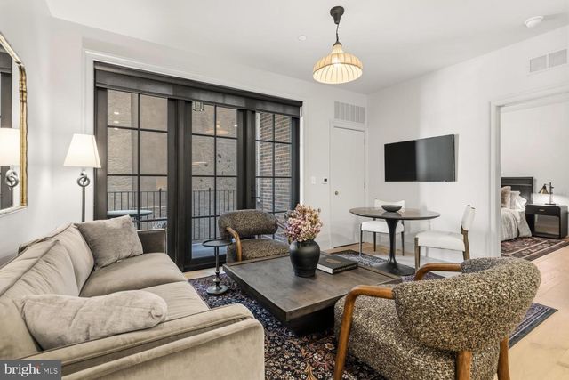 8623 GERMANTOWN UNIT 203 AVE, Philadelphia, PA 19118