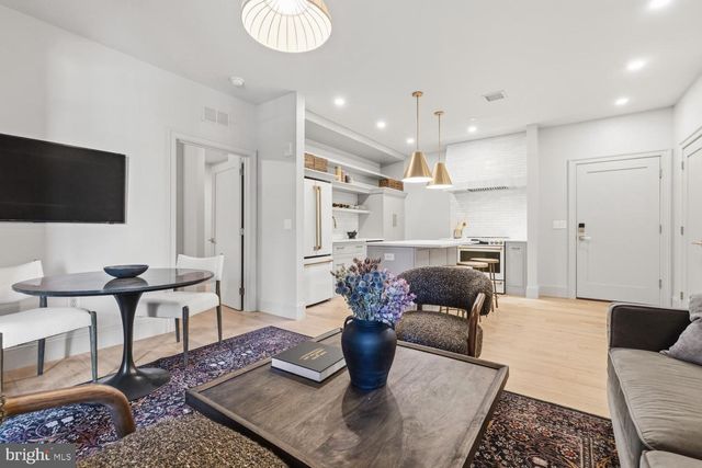 8623 GERMANTOWN UNIT 203 AVE, Philadelphia, PA 19118