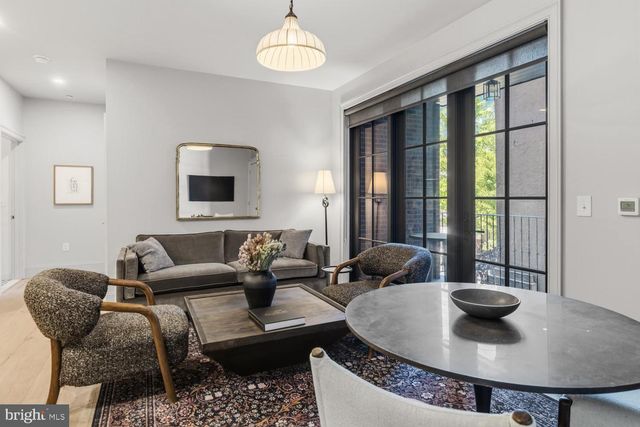 8623 GERMANTOWN UNIT 203 AVE, Philadelphia, PA 19118