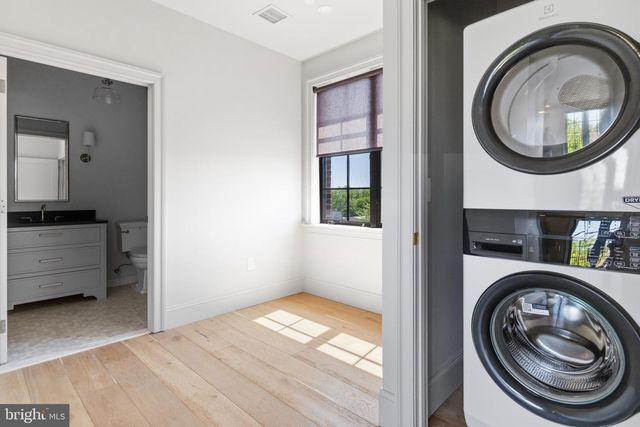 8623 GERMANTOWN UNIT 203 AVE, Philadelphia, PA 19118