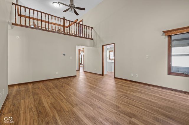 8518 Spend A Buck Drive, Indianapolis, IN 46217