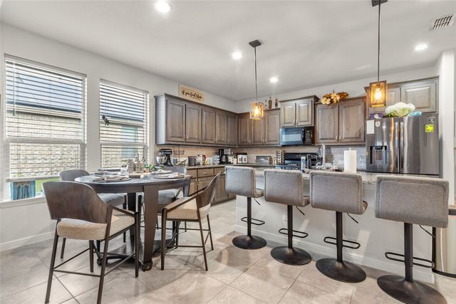 2615 Sunburst Drive, Glenn Heights, TX 75154