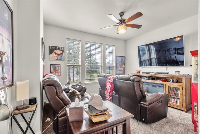 2615 Sunburst Drive, Glenn Heights, TX 75154