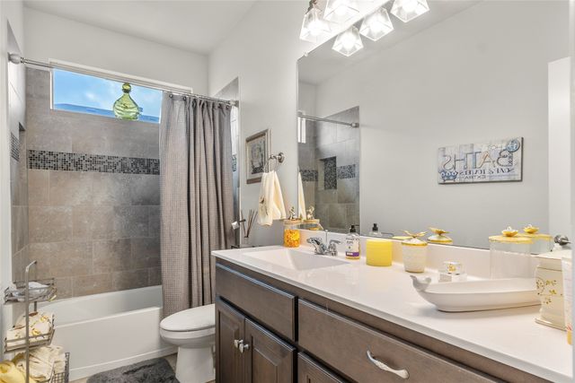 2615 Sunburst Drive, Glenn Heights, TX 75154