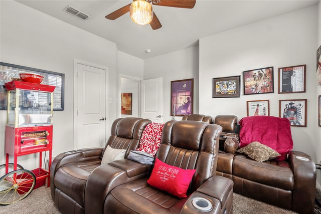 2615 Sunburst Drive, Glenn Heights, TX 75154
