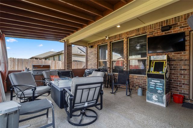 2615 Sunburst Drive, Glenn Heights, TX 75154