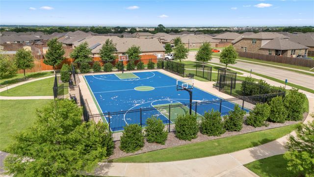 2615 Sunburst Drive, Glenn Heights, TX 75154