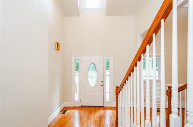 410 Hendon Road, Woodstock, GA 30188