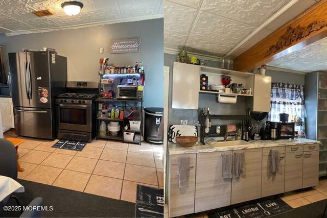 18 Saint Johns Place, Keansburg, NJ 07734