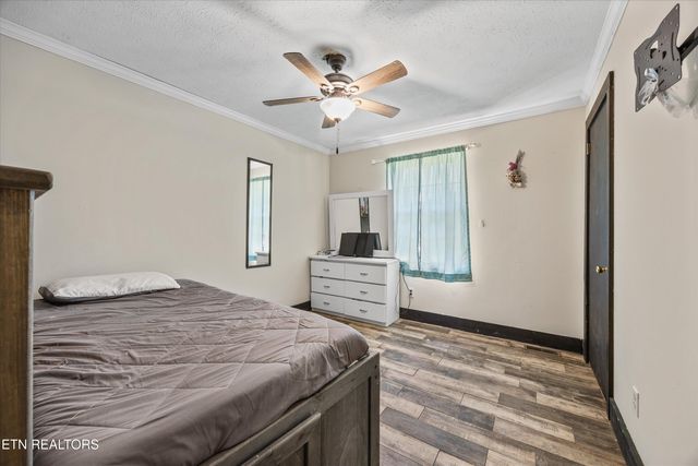 5209 Bittersweet Rd, Knoxville, TN 37918