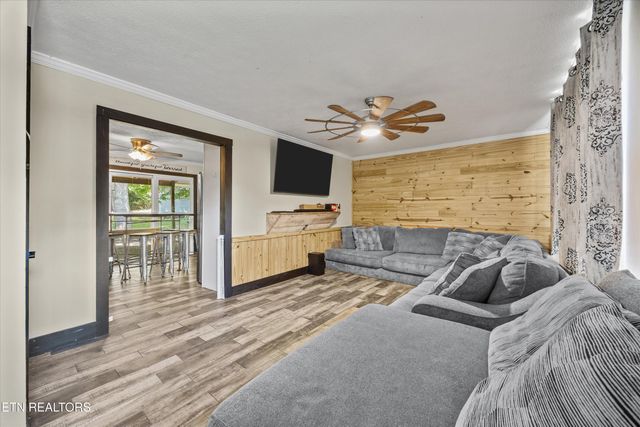 5209 Bittersweet Rd, Knoxville, TN 37918