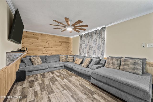 5209 Bittersweet Rd, Knoxville, TN 37918