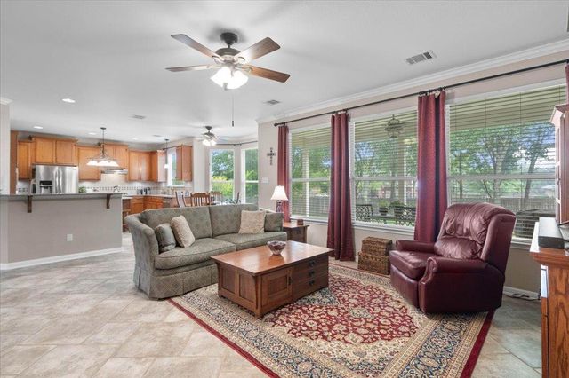 2809 Moving Water LN, Pflugerville, TX 78660