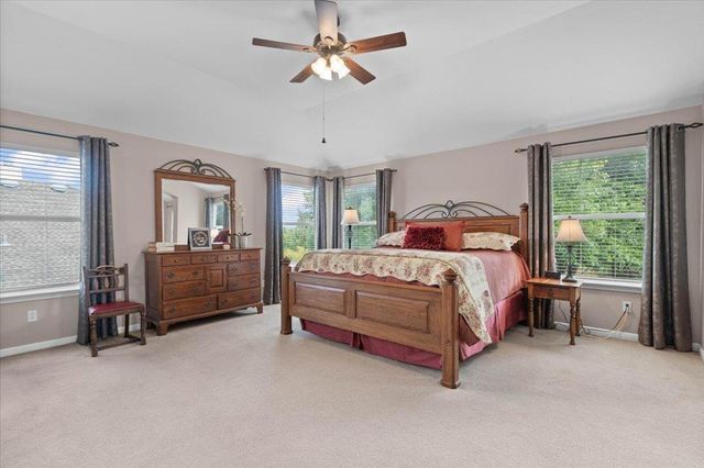 2809 Moving Water LN, Pflugerville, TX 78660