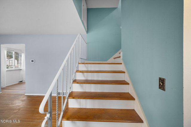 6946 Kinsman Drive, Sylvania, OH 43560