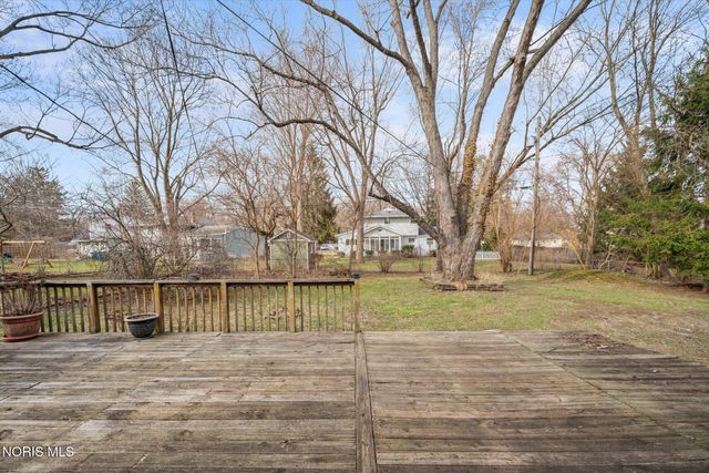 6946 Kinsman Drive, Sylvania, OH 43560