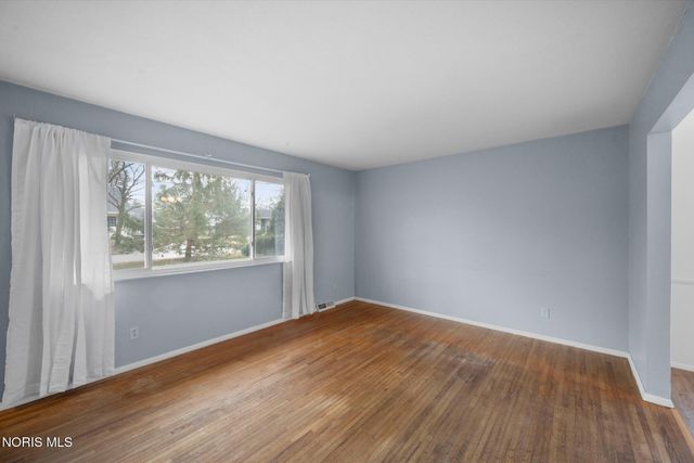 6946 Kinsman Drive, Sylvania, OH 43560