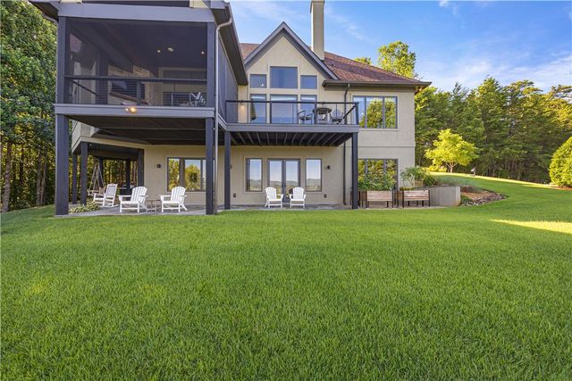 11 Clermont Court, Travelers Rest, SC 29690