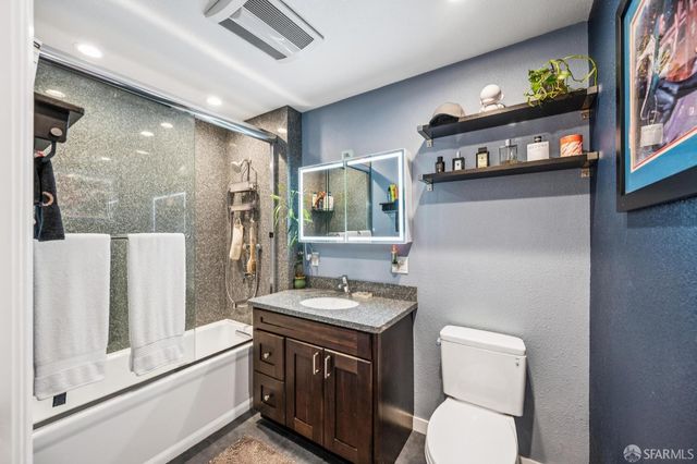 88 King Street 504, San Francisco, CA 94107