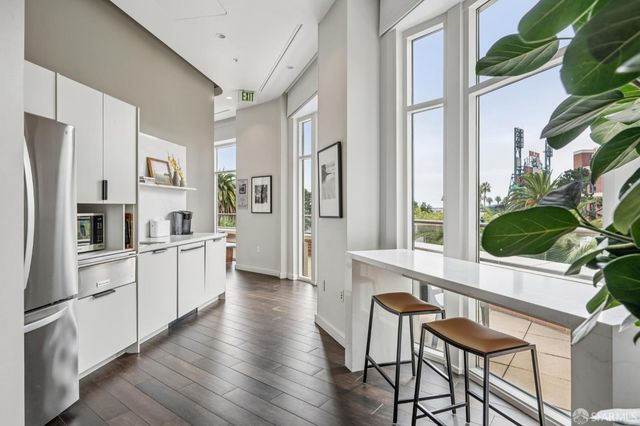 88 King Street 504, San Francisco, CA 94107