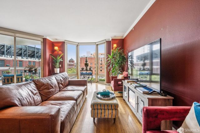 88 King Street 504, San Francisco, CA 94107