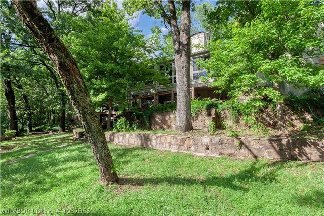 1232 Elizabeth Lane, Fort Smith, AR 72903