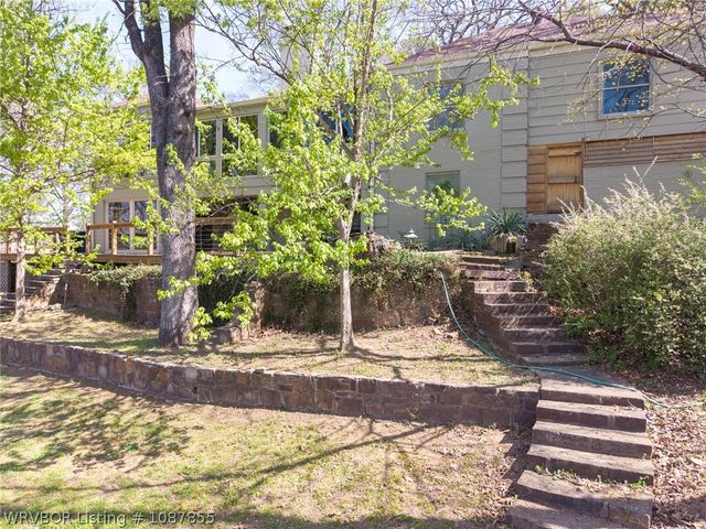 1232 Elizabeth Lane, Fort Smith, AR 72903