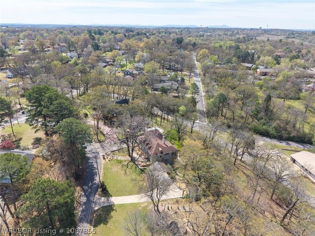 1232 Elizabeth Lane, Fort Smith, AR 72903