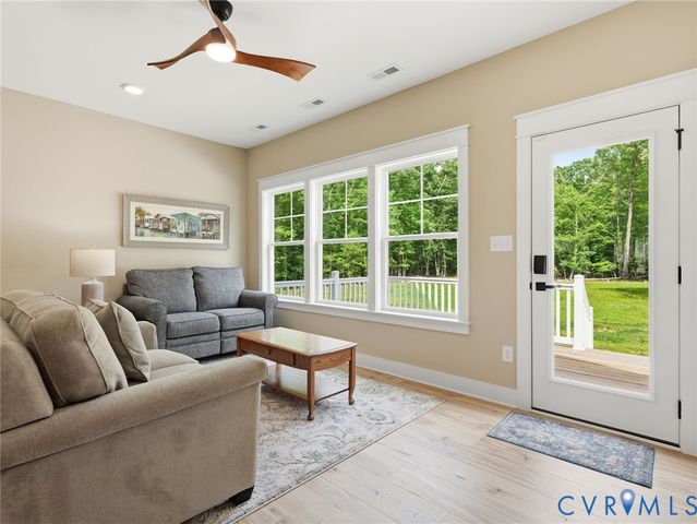 9476 Wickham Crossing Way, Ashland, VA 23005