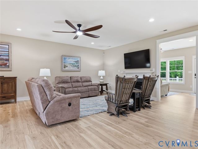 9476 Wickham Crossing Way, Ashland, VA 23005