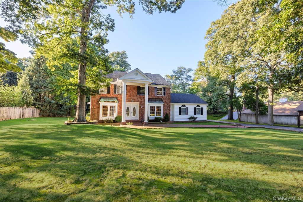 282 Harned Road, Commack, NY 11725 — exterior