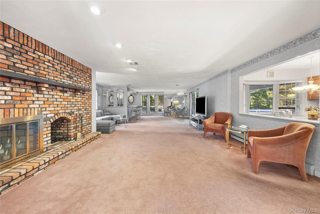 282 Harned Road, Commack, NY 11725 — photo 4