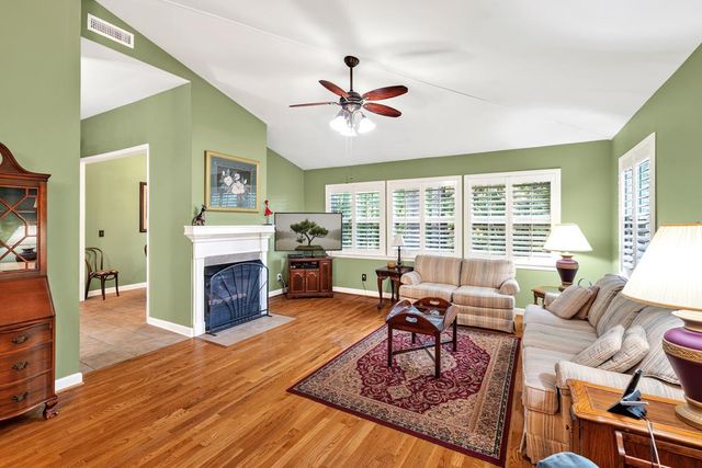 300 Bowen Place, Dalton, GA 30720