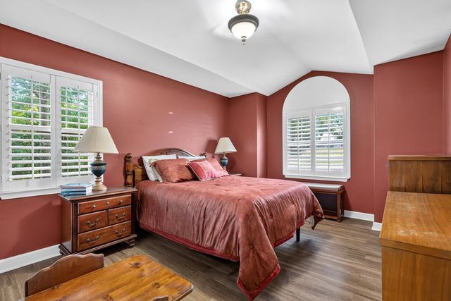 300 Bowen Place, Dalton, GA 30720