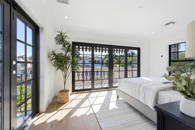 201 Murray Road, West Palm Beach, FL 33405