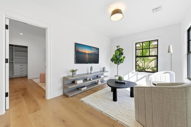 201 Murray Road, West Palm Beach, FL 33405