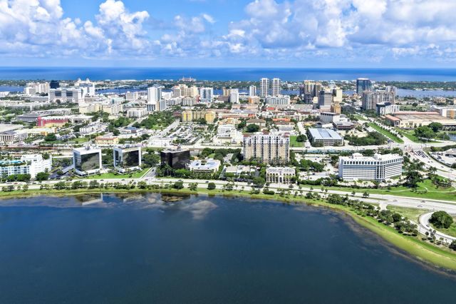 201 Murray Road, West Palm Beach, FL 33405
