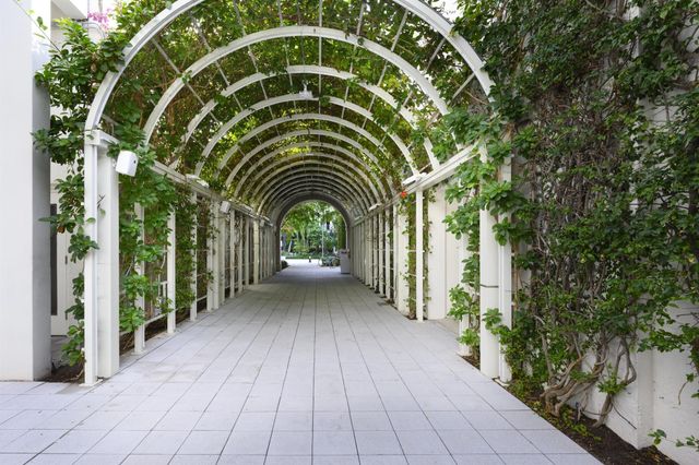 201 Murray Road, West Palm Beach, FL 33405